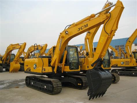 Crawler Hydraulic Excavator (JCM913D) 